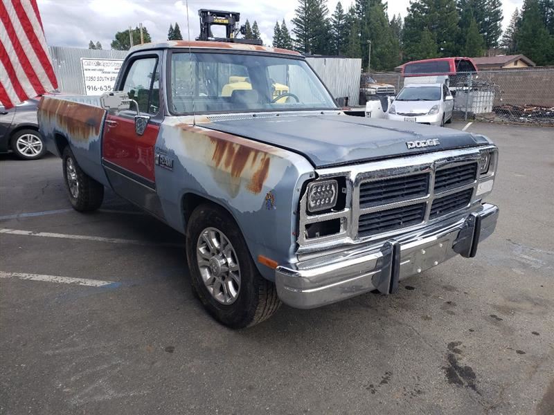 1991 DODGE RAM350 AT 2WD WITH TILT. STEERING WHEEL SOLD SEPERATELY