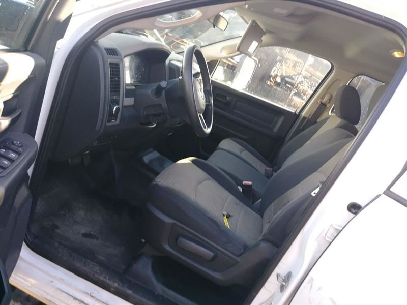 2012 DODGE RAM5500 ACCELERATOR PEDAL. PART NUMBER 68043161AD