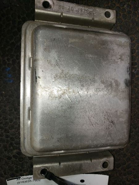 2002 DODGE RAM1500 FRONT CONTROL MODULE (FCM). PART NUMBER 56045434AD