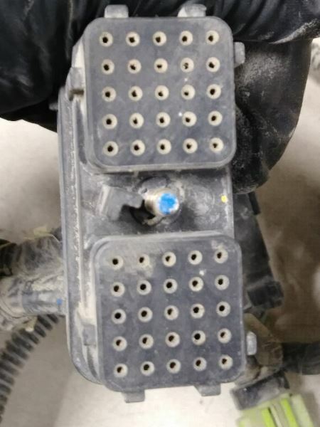 Engine Harness #3963769/05114432AA for 2004 Dodge Ram 2500