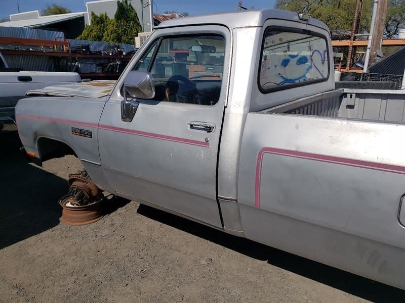 1991 DODGE RAM 250 REAR BRAKE PROPORTIONING VALVE. PART NUMBER 4293184