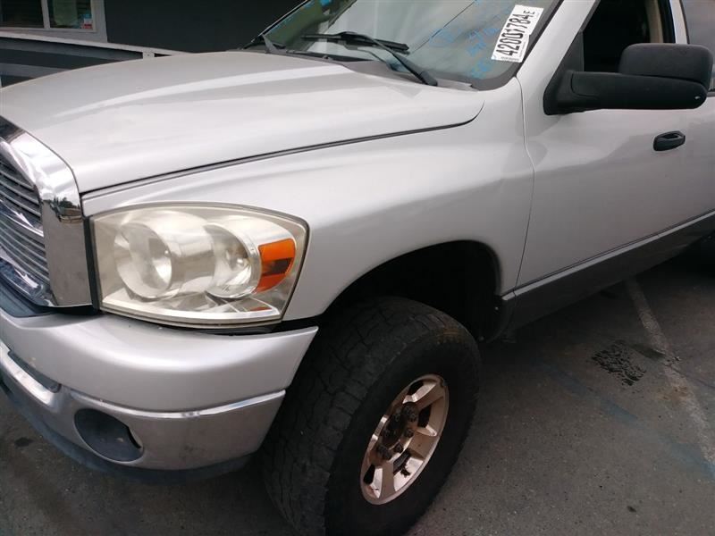 2005 DODGE RAM2500 RADIO AMPLIFIER. PART NUMBER 56043295AE