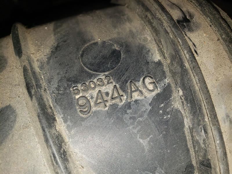 2007 DODGE RAM3500 DIESEL CLEAN AIR DUCT. PART NUMBER 53032944AG