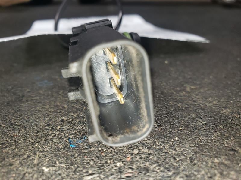 2010 RAM2500 DIESEL CRANKSHAFT POSITION SENSOR. PART NUMBER 4984575