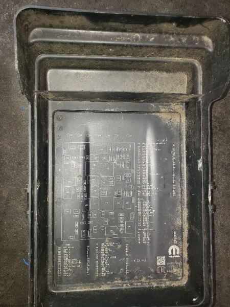 RAM1500 NEW BODY TOTALLY INTERGRATED POWER MODULE (TIPM). PART NUMBER 68430150AA