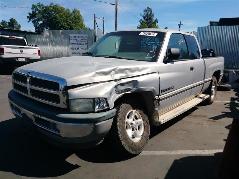1997 DODGE RAM1500 OVERDRIVE LOCKOUT SWITCH WITH FOG LAMP. PART NUMBER 56007396