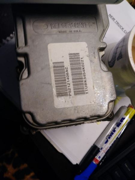 2005 DODGE RAM1500 ALL WHEEL ABS UNIT. PART NUMBER 52121406AC