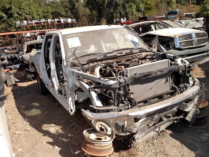 2015 RAM2500 DIESEL EXHAUST FLUID MODULE (DEF MODULE). PART NUMBER 52029802AA