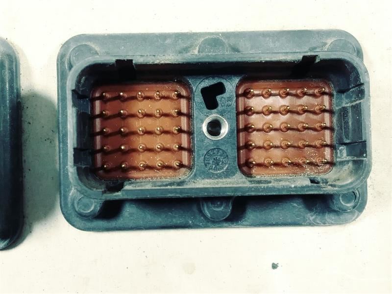 2006 DODGE RAM2500 5.9L DIESEL G56 TRANS ECM. PART NUMBER 4931973