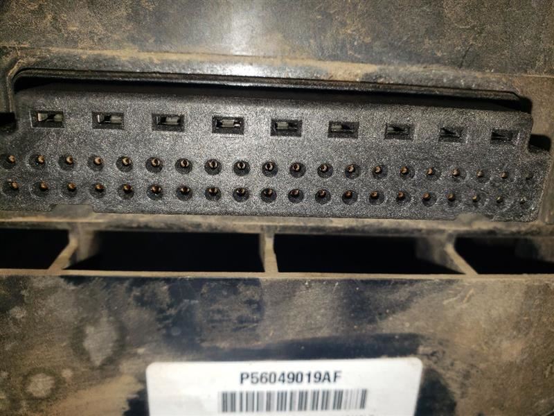 2003 DODGE RAM2500 POWER DISTRIBUTION CENTER (PDC). PART NUMBER 68193350AB