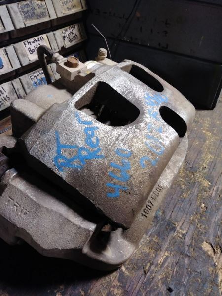 2012 DODGE RAM4500 PASSENGER REAR BRAKE CALIPER. PART NUMBER 68034096AC