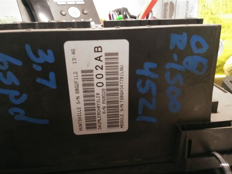 2008 DODGE RAM1500 TOTALLY INTERGRATED POWER MODULE (TIPM). PART NUMBER 68028002