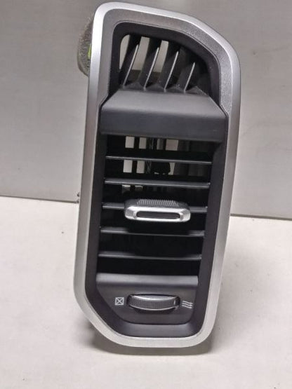 2019 DODGE RAM1500 (NEW BPDY STYLE) RIGHT AIR VENT. PART NUMBER 5YK061X7AC