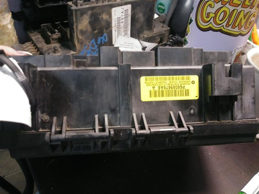 2014 DODGE RAM1500 TOTALLY INTERGRATED POWER MODULE (TIPM). PART NUMBER 68089578