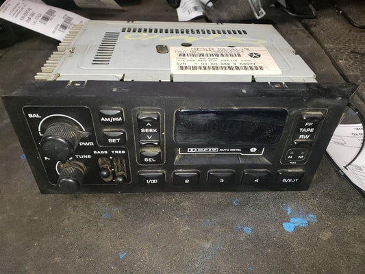 2001 DODGE RAM2500 AM/FM CASSETTE. PART NUMBER 56038933AB