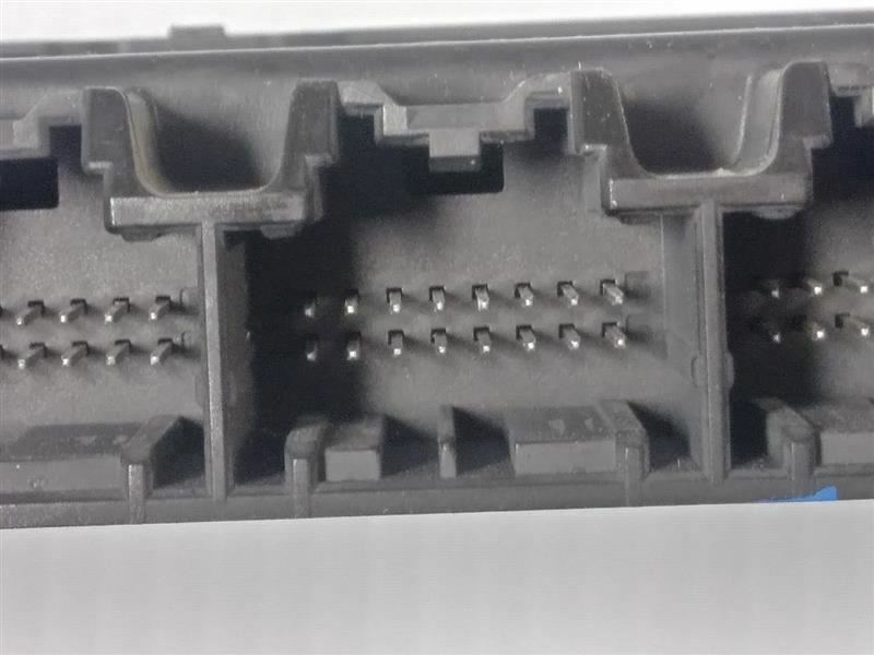 Vehicle System Interface Module #68110979AD for 2014 Dodge Ram 2500