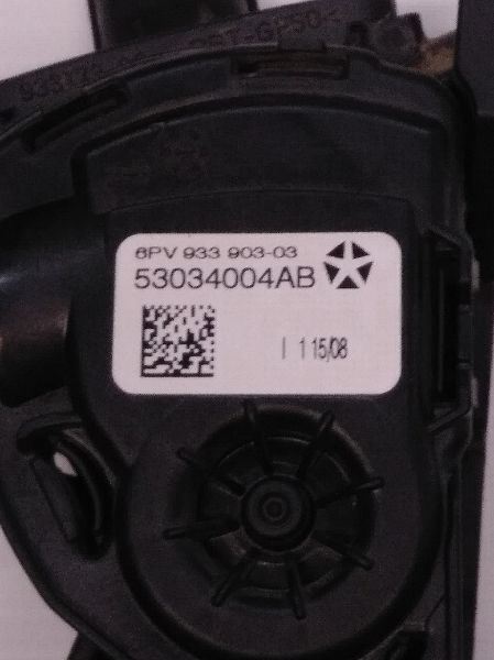 2008 DODGE RAM3500 ACCELERATOR PEDAL WITH TPS. PART NUMBER 53034004AB