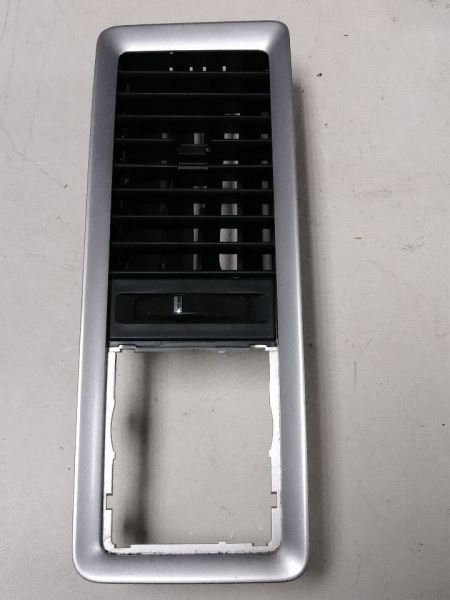 2010 DODGE RAM1500 DRIVER SIDE DASH VENT. TRIM CODE M9DV. PART NUMBER 1NL911SDAA