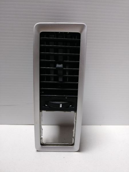 2009 DODGE RAM1500 DRIVE SIDE DASH VENT. TRIM CODE M9V3. PART NUMBER 1NL911SDAA