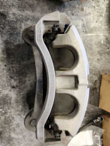 2021 RAM2500 PASSENGER REAR BRAKE CALIPER. PART NUMBER 68453108AB