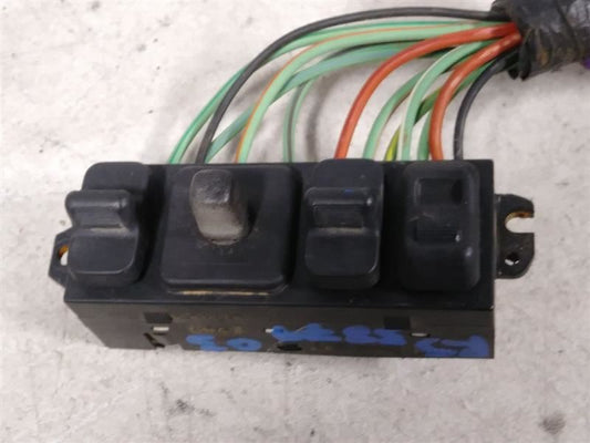 2003 DODGE RAM1500 DRIVER SIDE POWER SEAT SWITCH. PART NUMBER 56045713AC