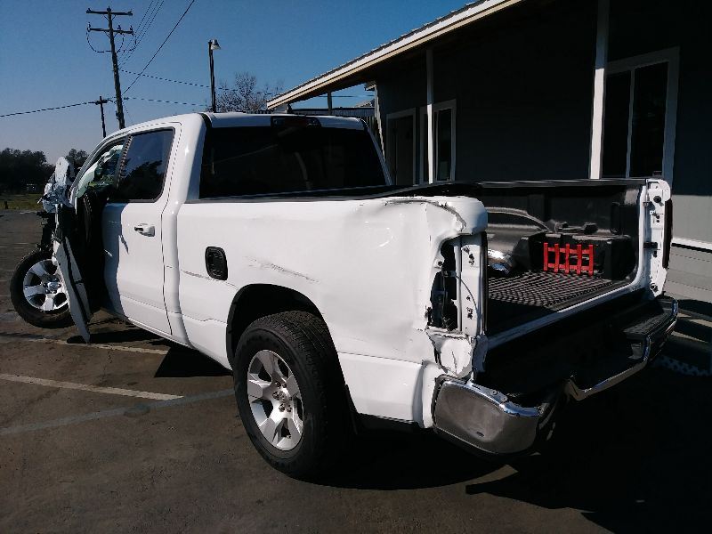 2019 DODGE RAM1500 (NEW BPDY STYLE) RIGHT AIR VENT. PART NUMBER 5YK061X7AC