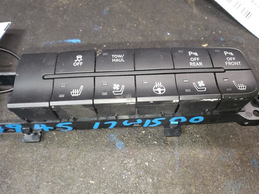 2017 RAM1500 DASH SWITCH BANK. PART NUMBER 68247636AA