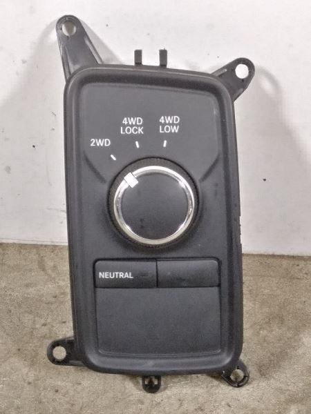 2015 DODGE RAM3500 TRANSFER CASE DASH SHIFTER. PART NUMBER 68142281AE
