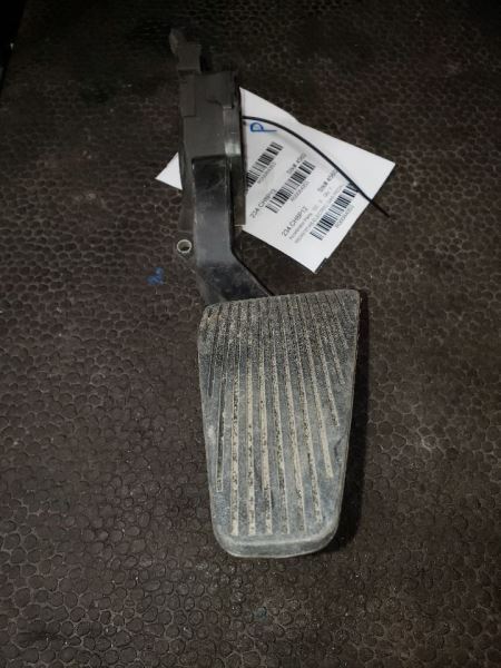 2012 RAM4500 ACCELERATOR PEDAL WITH TPS. PART NUMBER 68043161AB