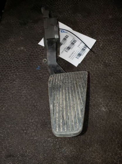 2012 RAM4500 ACCELERATOR PEDAL WITH TPS. PART NUMBER 68043161AB
