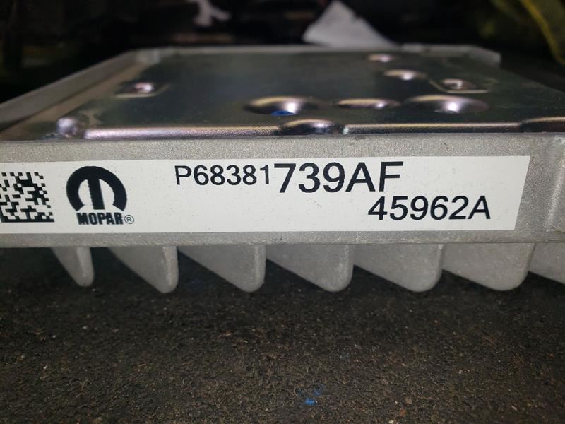 2020 RAM2500 RADIO AMPLIFIER. PART NUMBER 68381739AF