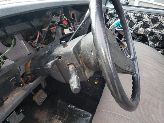 1991 DODGE RAM350 AT 2WD WITH TILT. STEERING WHEEL SOLD SEPERATELY