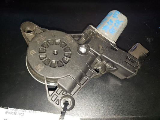 RAM (CLASSIS) PASSENGER FRONT WINDOW REGULATOR MOTOR. PART NUMBER 68044804AA