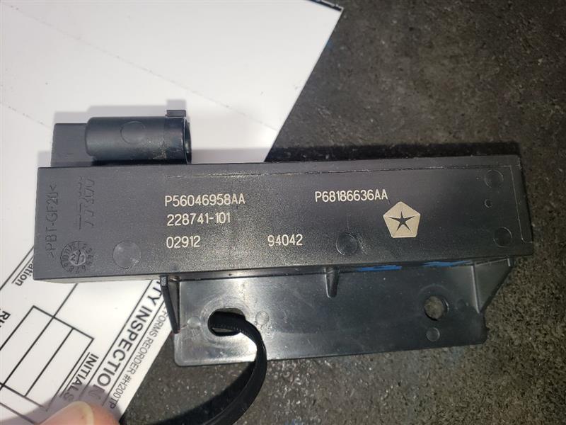 2021 RAM3500 PASSIVE ENTRY MODULE. PART NUMBER 68186636AA