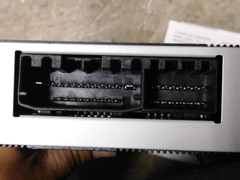 2015 RAM1500 RADIO AMPLIFIER. PART NUMBER 68248793AB