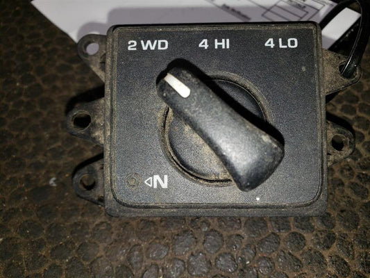 2003 DODGE DAKOTA 4WD DASH SWITCH. PART NUMBER 56045484AC