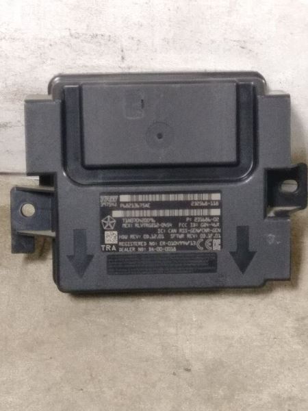 2014 DODGE RAM1500 RECEIVER HUB MODULE. PART NUMBER 68213675AE