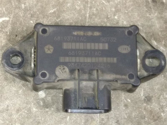 2017 DODGE RAM1500 FUEL PUMP CONTROL MODULE. PART NUMBER 68193711AC