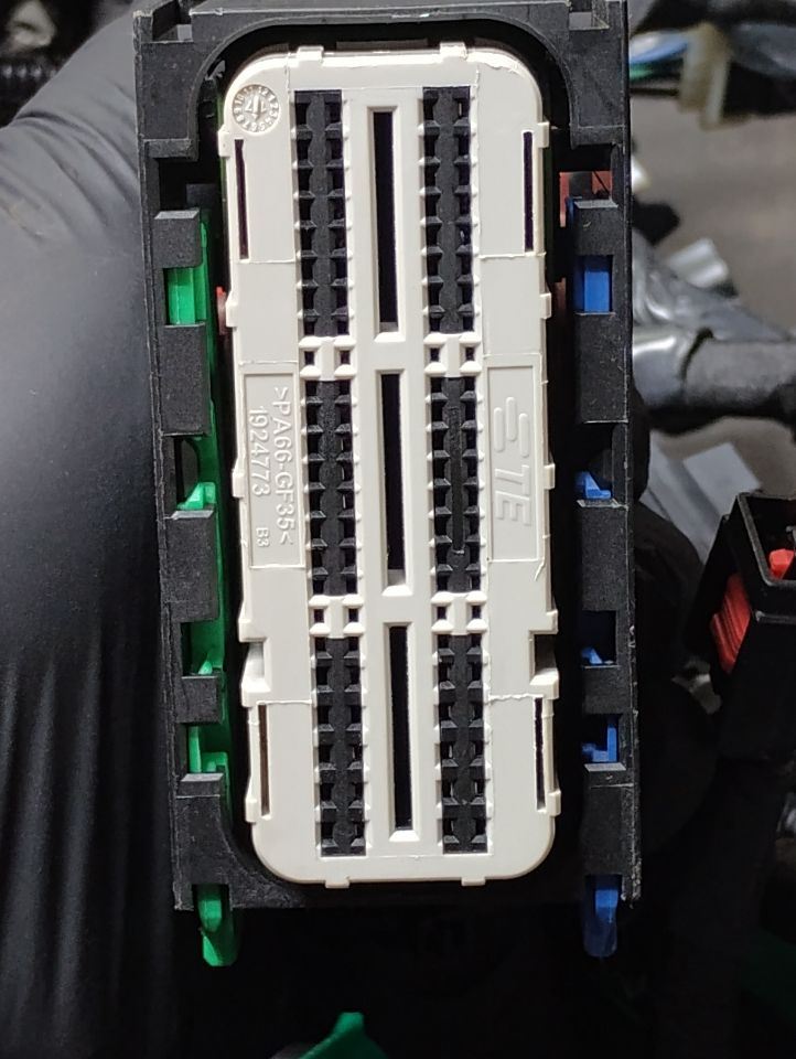 https://d1vnbry5hm94g5.cloudfront.net/4U/7L/UP/X7/Z.jpg